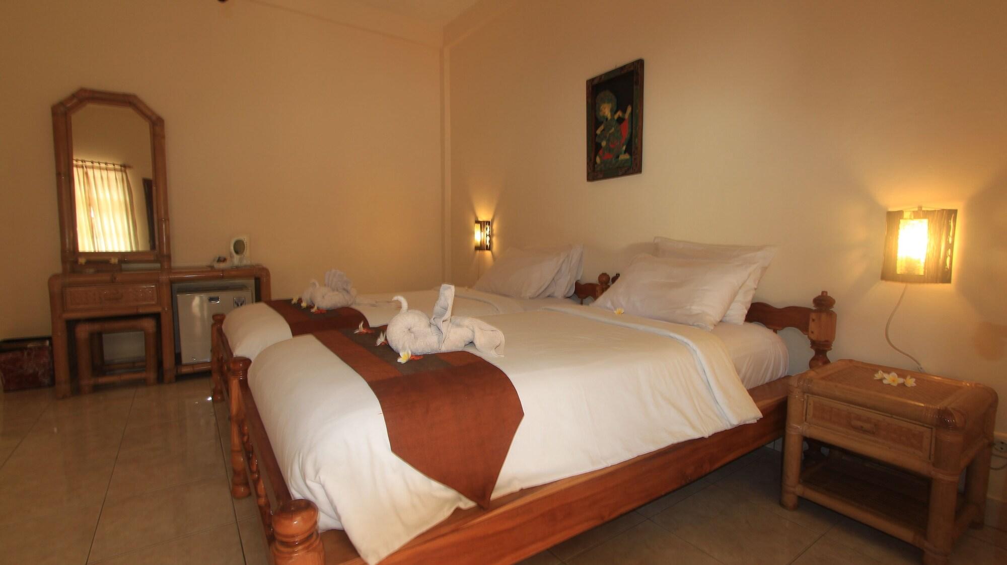 Hotel Chonos 罗威那 外观 照片